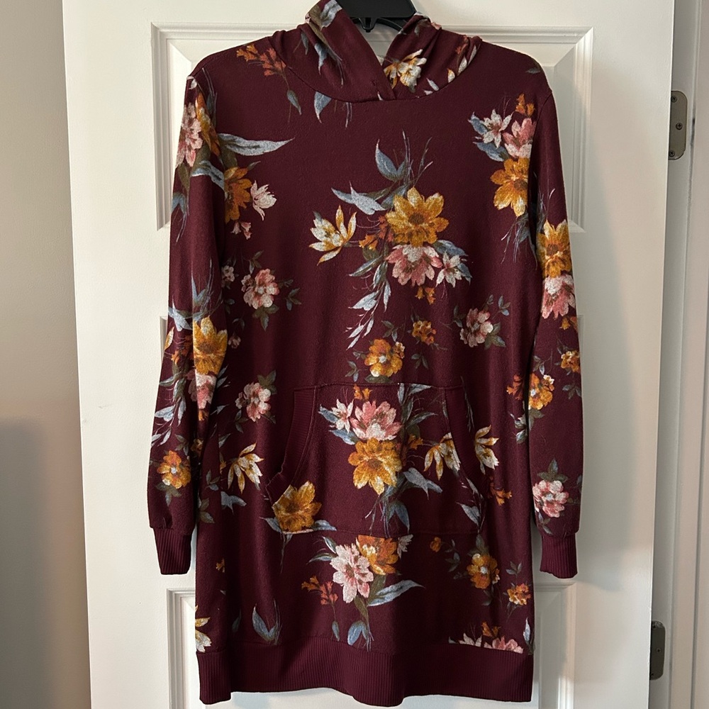 BeBop Burgundy Floral Hoodie‎